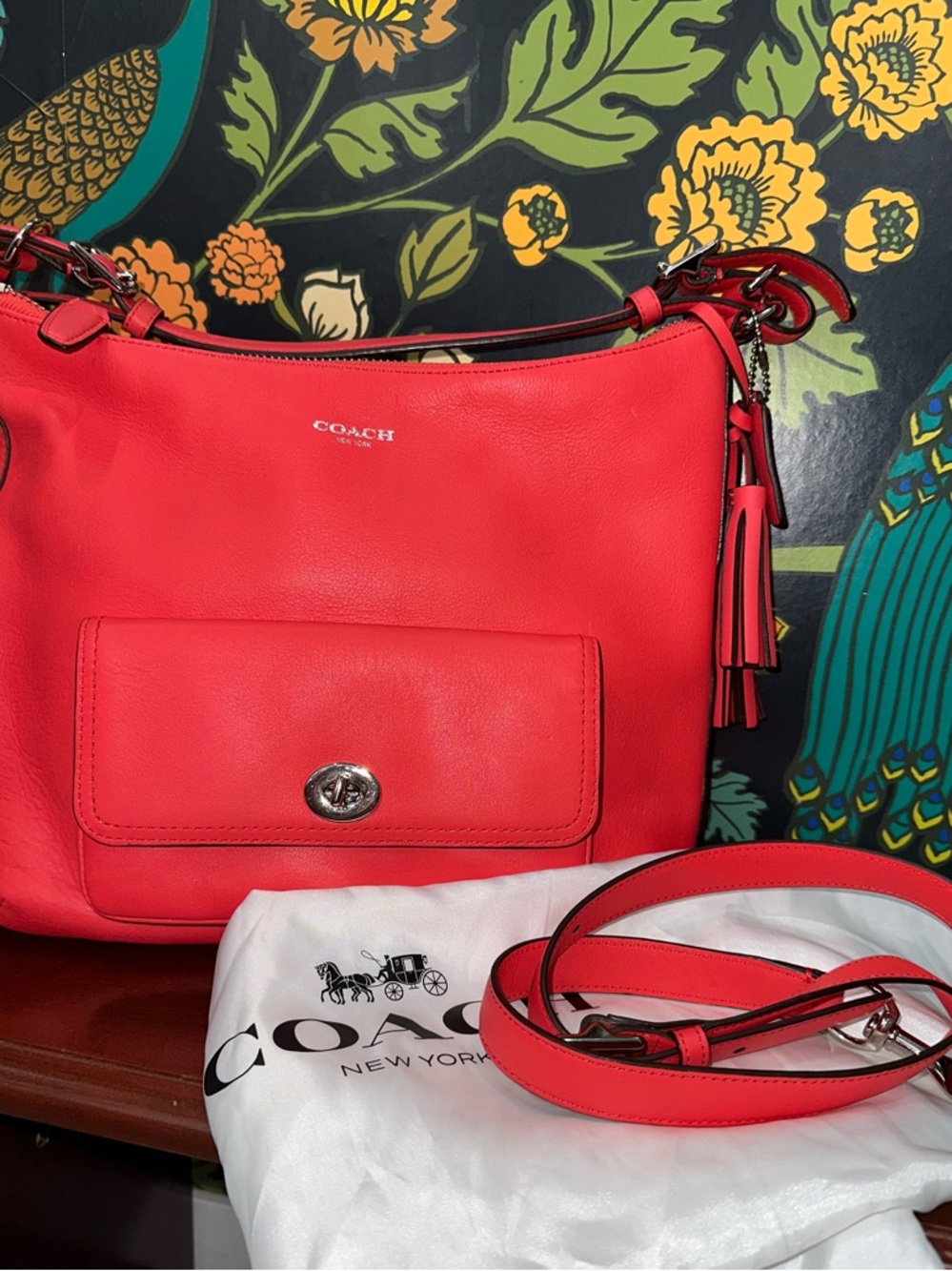 Coach Coral Red Leather Hobo Bag Turnlock Pocket Crossbody Strap Tassel 2012 - Picture 9 of 11